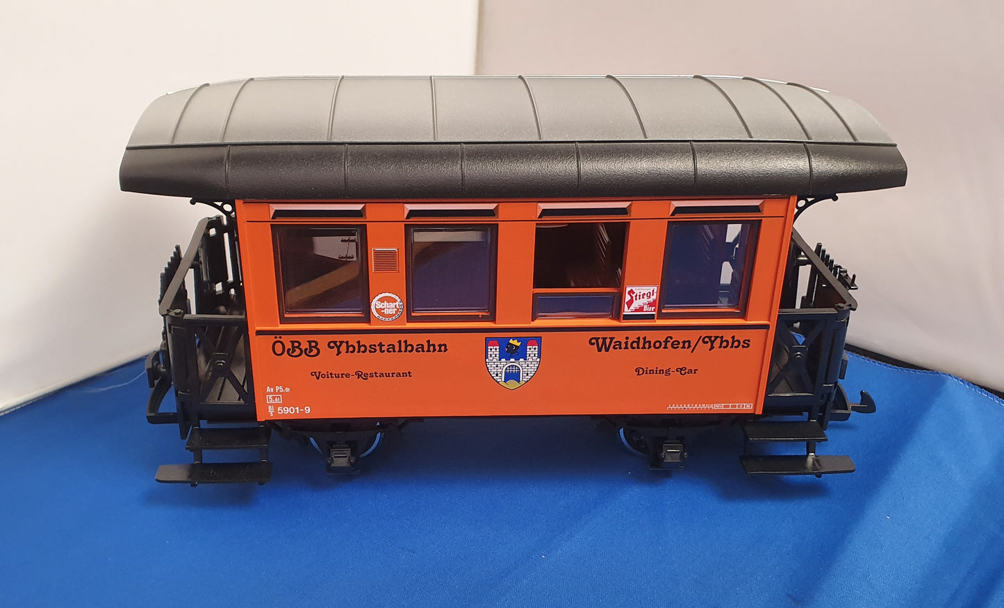 LGB Boxcar G Scale - Passenger Coach 31130