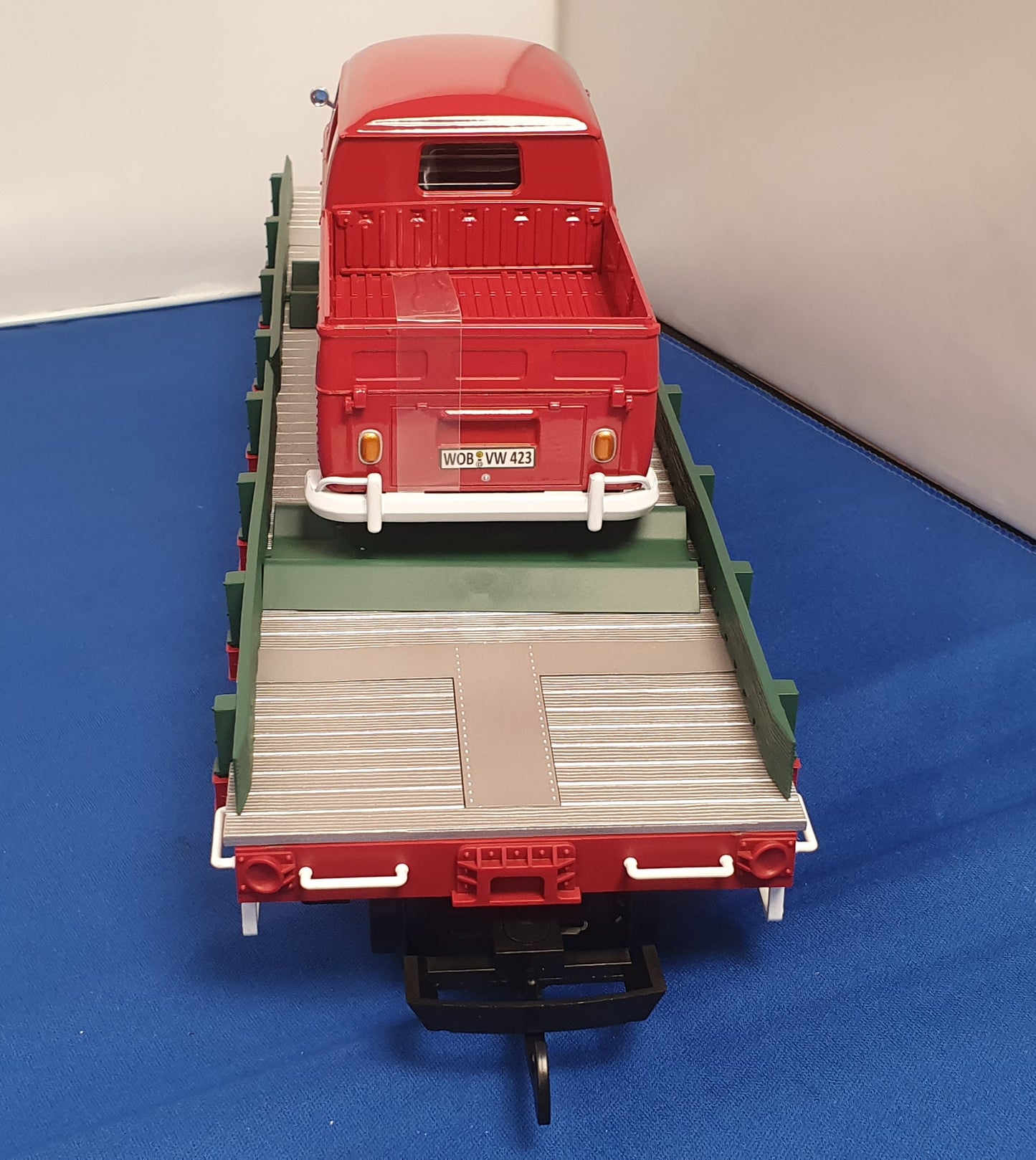 PIKO G Scale Christmas package transporter.  38776
