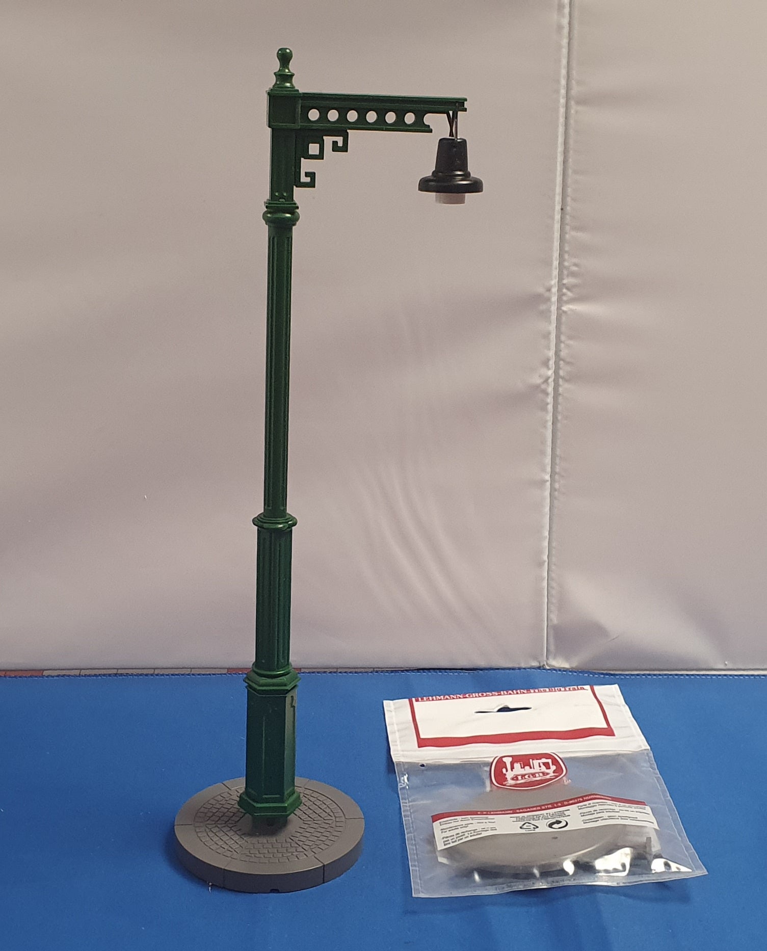 Onbekende designer - industriële stationslamp